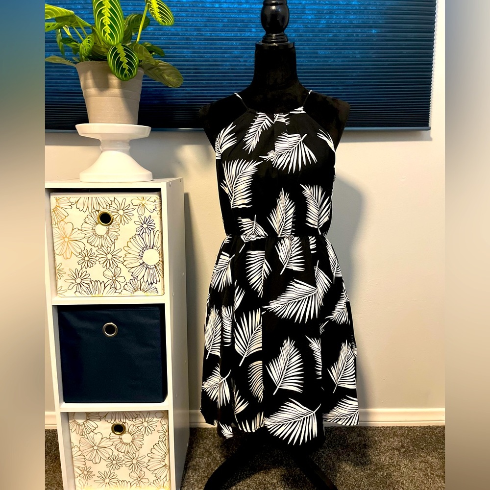 Dress with pockets